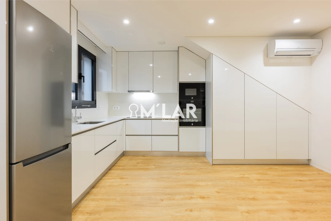 Apartamento T3 para Venda em Vila Verde e Barbudo Foto 11