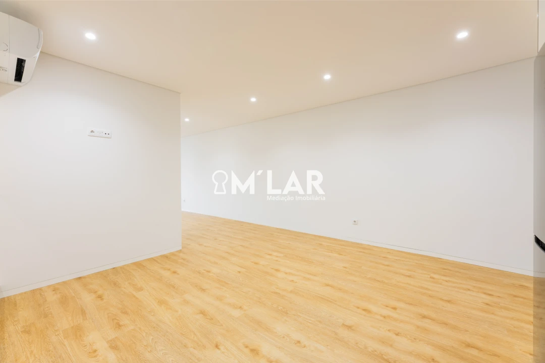 Apartamento T3 para Venda em Vila Verde e Barbudo Foto 24