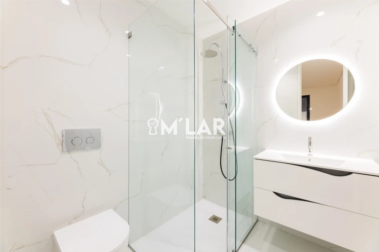 Apartamento T3 para Venda em Vila Verde e Barbudo Foto 27