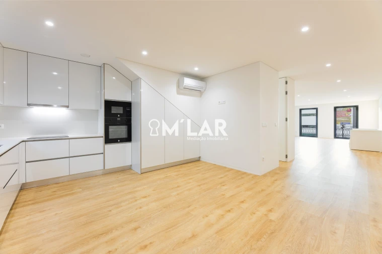 Apartamento T3 para Venda em Vila Verde e Barbudo Foto 10