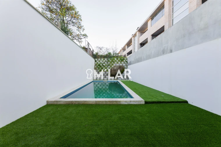 Apartamento T3 para Venda em Vila Verde e Barbudo Foto 36