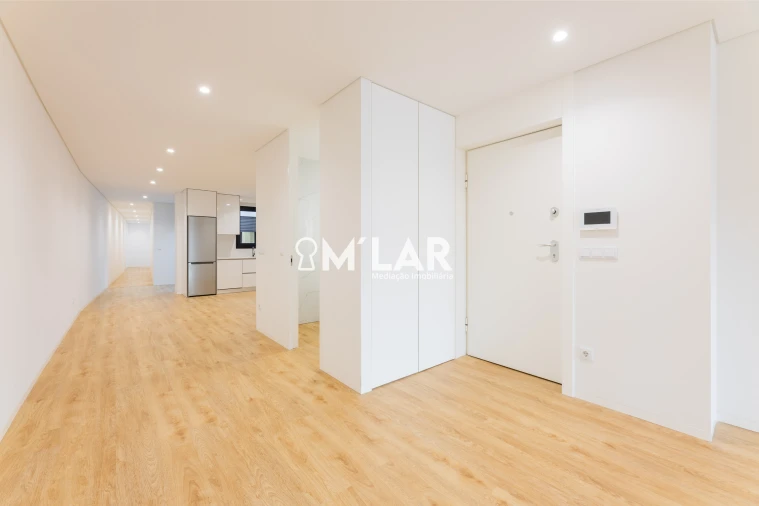 Apartamento T3 para Venda em Vila Verde e Barbudo Foto 3