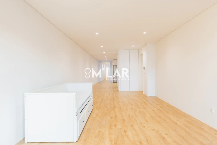 Apartamento T3 para Venda em Vila Verde e Barbudo Foto 6