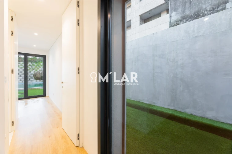 Apartamento T3 para Venda em Vila Verde e Barbudo Foto 29