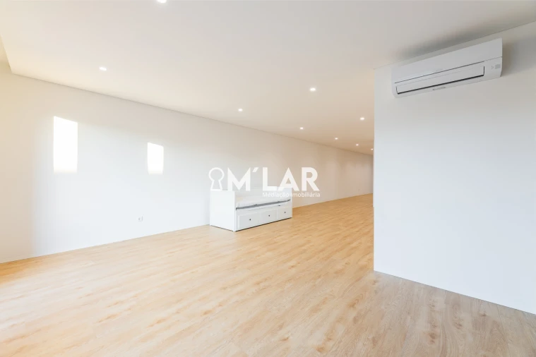 Apartamento T3 para Venda em Vila Verde e Barbudo Foto 7