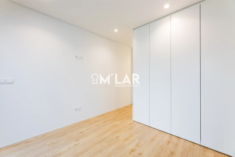 Apartamento T3 para Venda em Vila Verde e Barbudo Foto 26