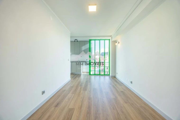 Apartamento T1 para Arrendamento em Cedofeita, Santo Ildefonso, Sé, Miragaia, São Nicolau e Vitória Foto 6