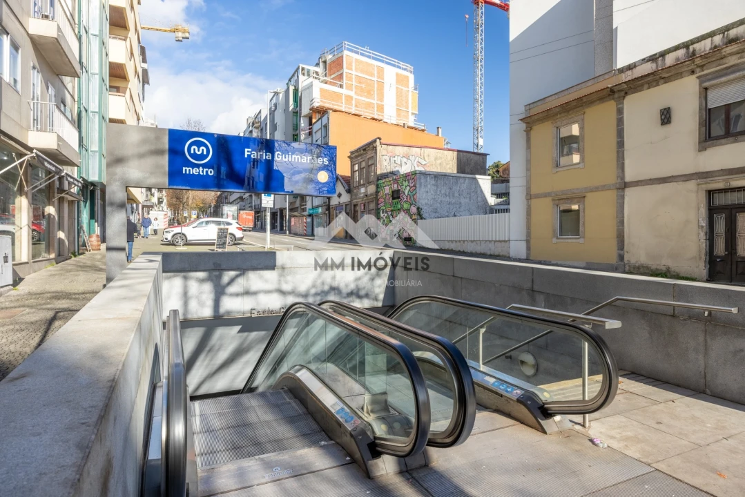 Apartamento T1 para Arrendamento em Cedofeita, Santo Ildefonso, Sé, Miragaia, São Nicolau e Vitória Foto 3