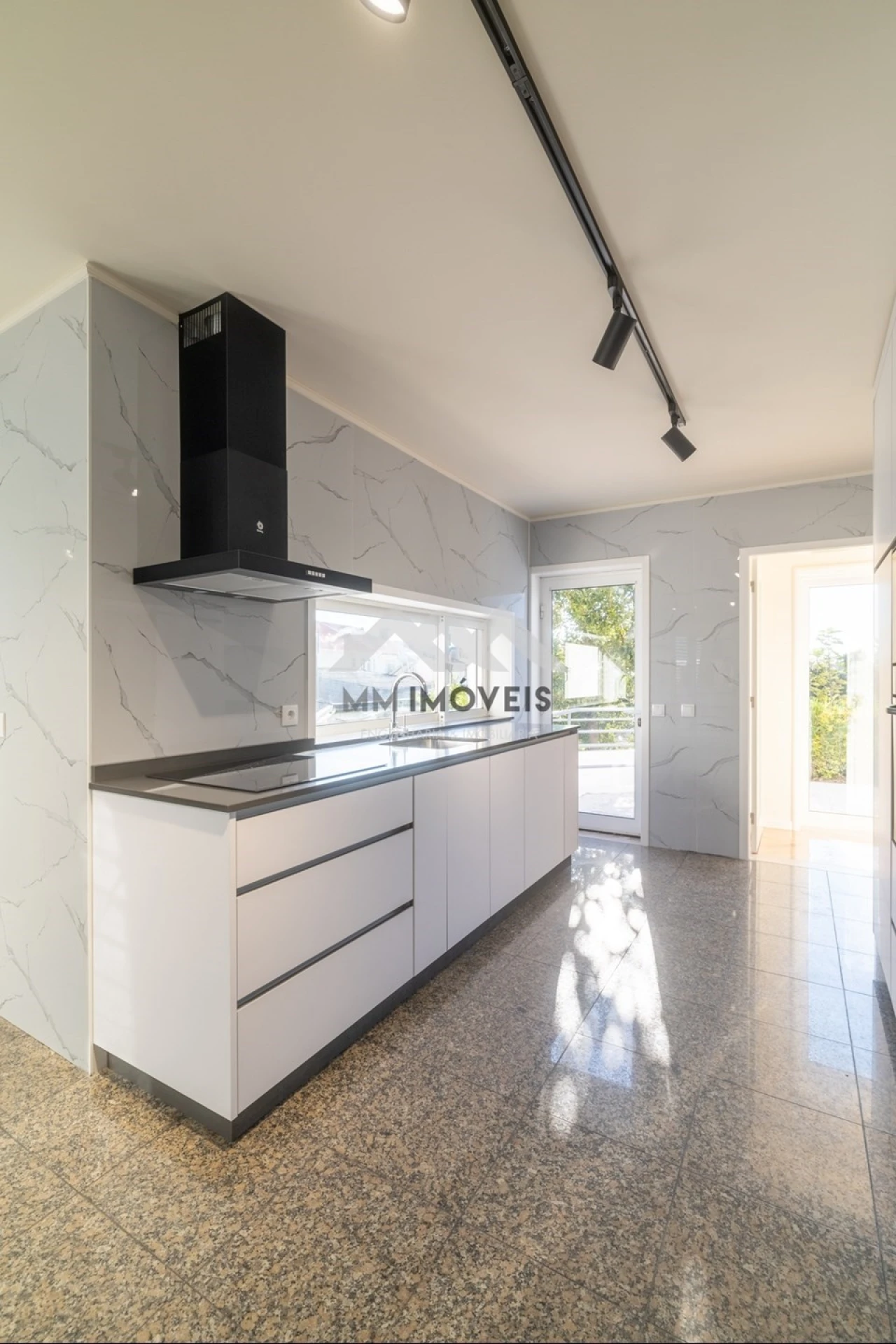 Moradia T4 para Venda em Matosinhos e Leça da Palmeira Foto 94