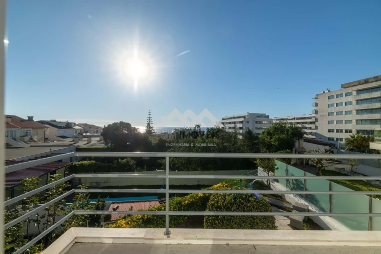 Moradia T4 para Venda em Matosinhos e Leça da Palmeira Foto 47