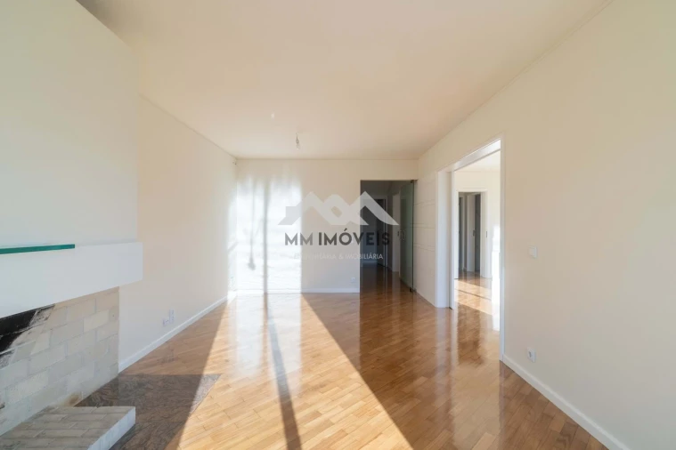 Moradia T4 para Venda em Matosinhos e Leça da Palmeira Foto 89