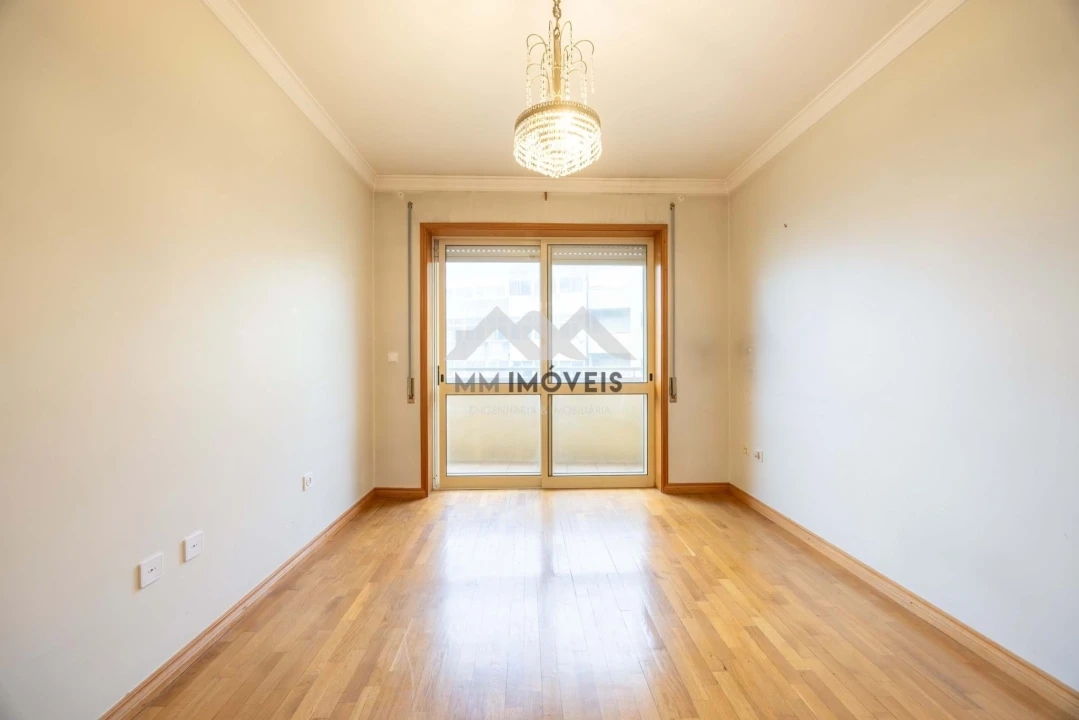 Apartamento T3 para Venda em Cedofeita, Santo Ildefonso, Sé, Miragaia, São Nicolau e Vitória Foto 6