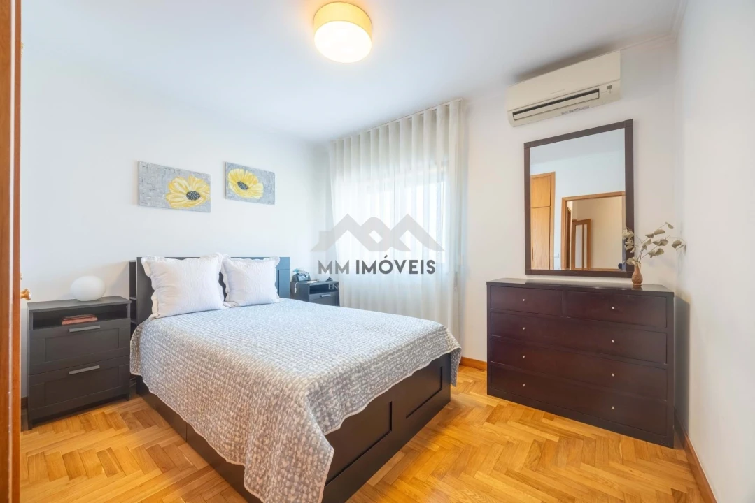 Apartamento T3 para Venda em Santa Marinha Foto 8