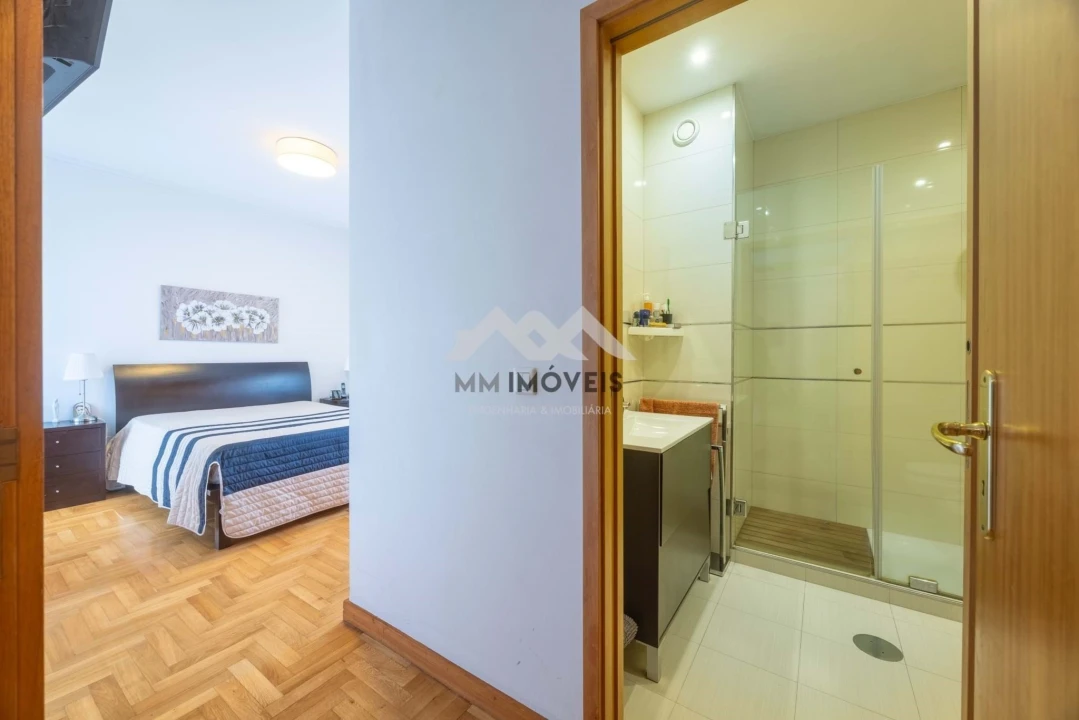 Apartamento T3 para Venda em Santa Marinha Foto 10