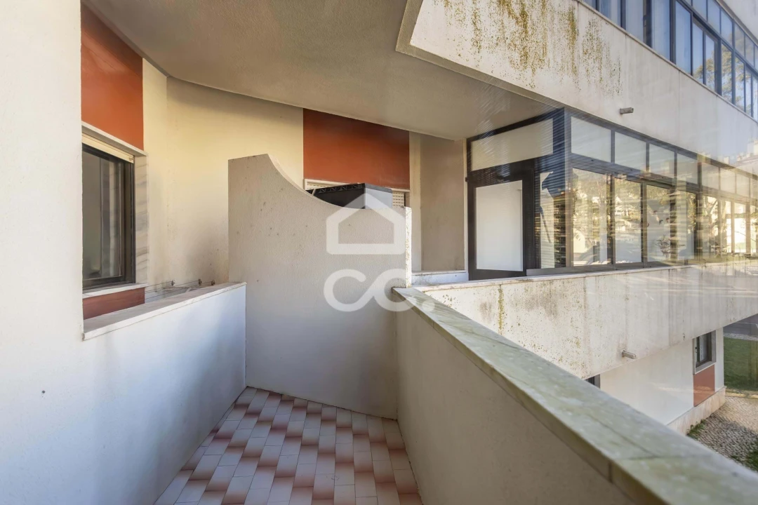 Apartamento T2 para Venda em Cacém e São Marcos Foto 28