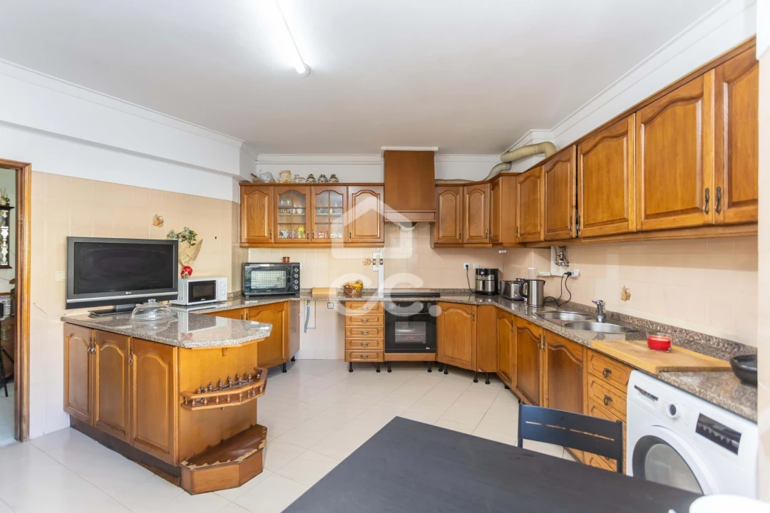 Apartamento T2 para Venda em Cacém e São Marcos Foto 8