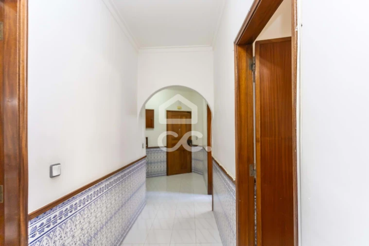 Apartamento T2 para Venda em Cacém e São Marcos Foto 13