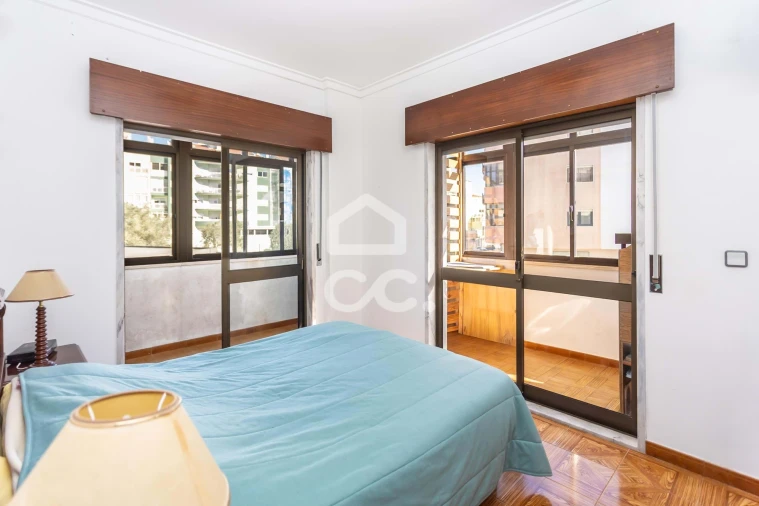 Apartamento T2 para Venda em Cacém e São Marcos Foto 20