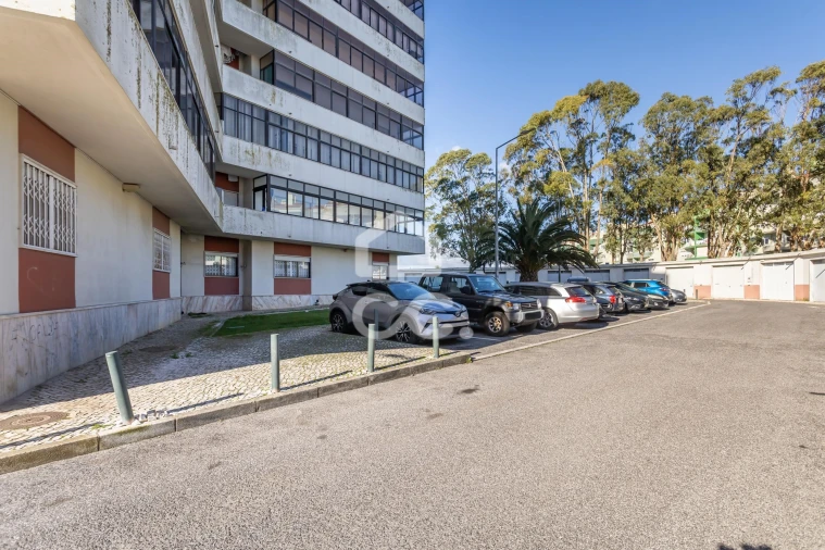 Apartamento T2 para Venda em Cacém e São Marcos Foto 6