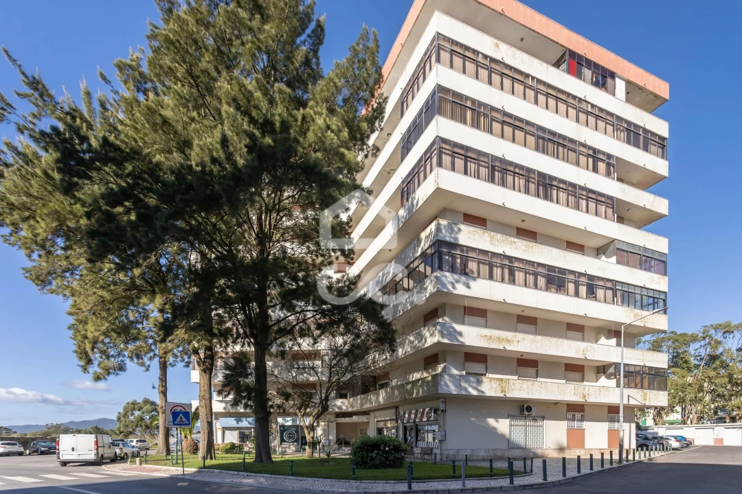 Apartamento T2 para Venda em Cacém e São Marcos Foto 1