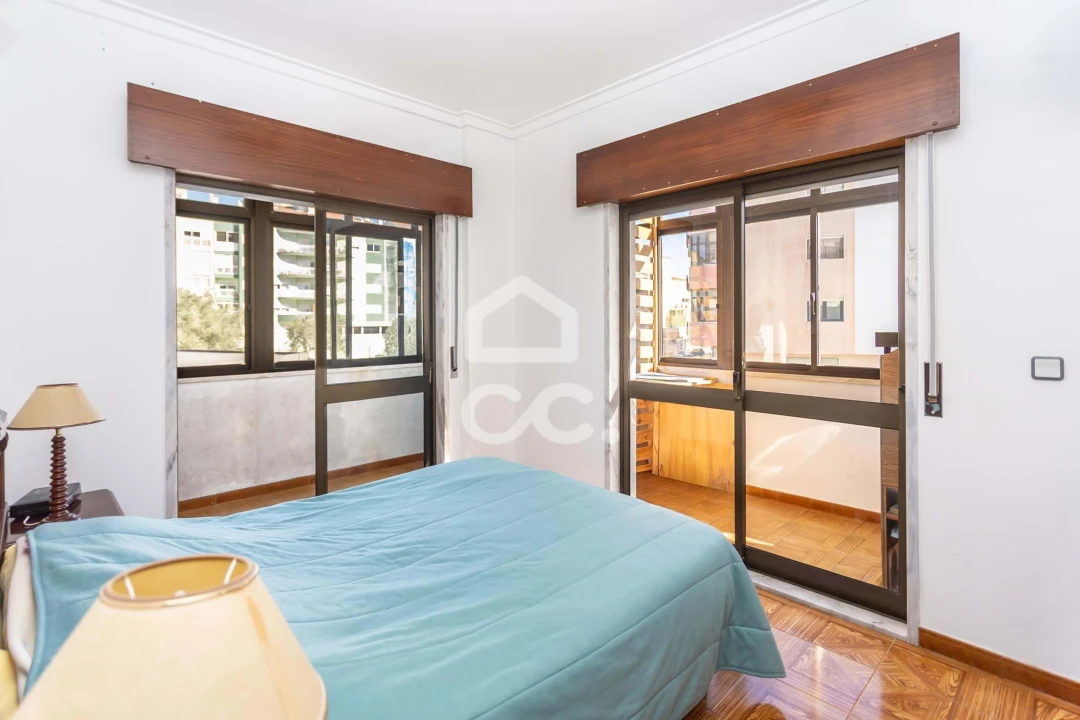 Apartamento T2 para Venda em Cacém e São Marcos Foto 20