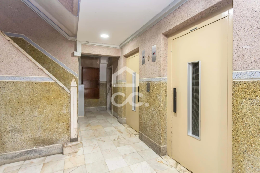 Apartamento T2 para Venda em Cacém e São Marcos Foto 31