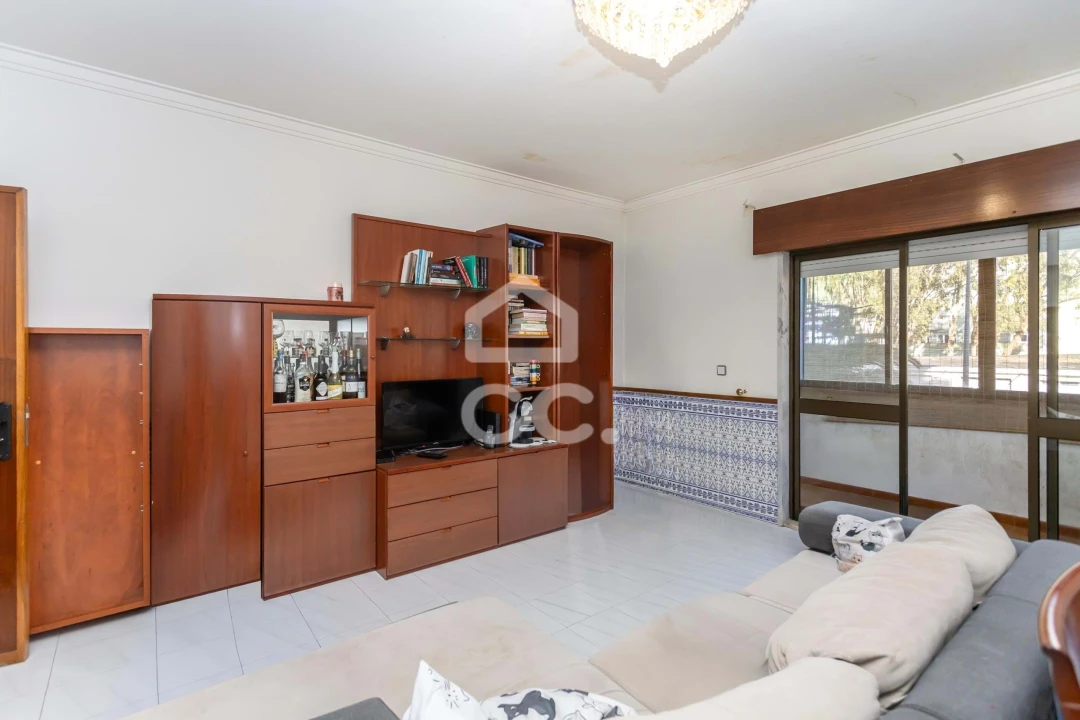 Apartamento T2 para Venda em Cacém e São Marcos Foto 16