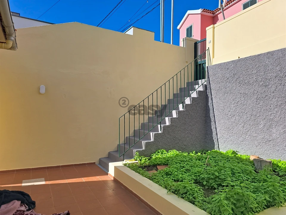 Moradia T2 para Arrendamento em Funchal (Santa Maria Maior) Foto 5