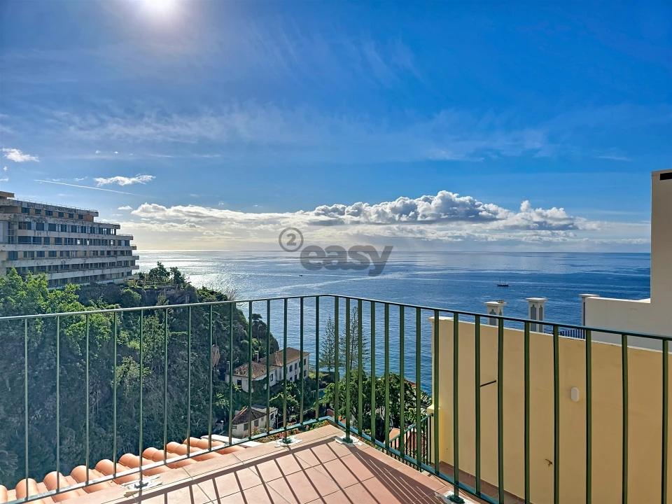 Moradia T2 para Arrendamento em Funchal (Santa Maria Maior) Foto 1