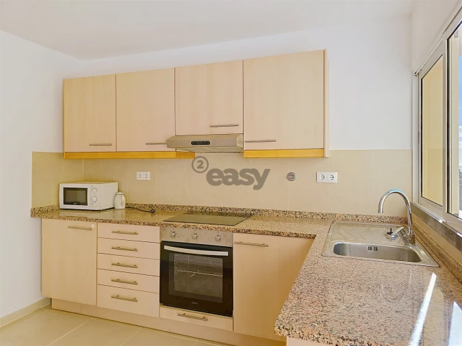 Moradia T2 para Arrendamento em Funchal (Santa Maria Maior) Foto 8