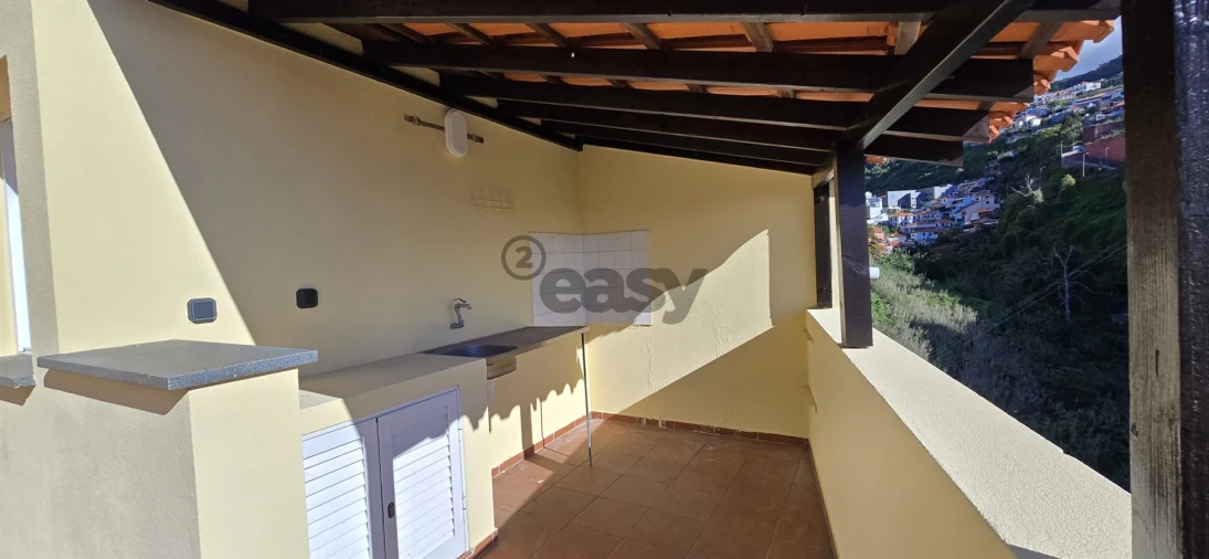 Moradia T2 para Arrendamento em Funchal (Santa Maria Maior) Foto 4