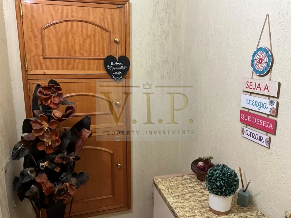 Apartamento T3 para Venda em Rio de Mouro Foto 3