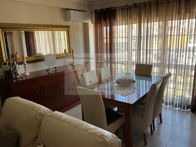 Apartamento T3 para Venda em Rio de Mouro Foto 11