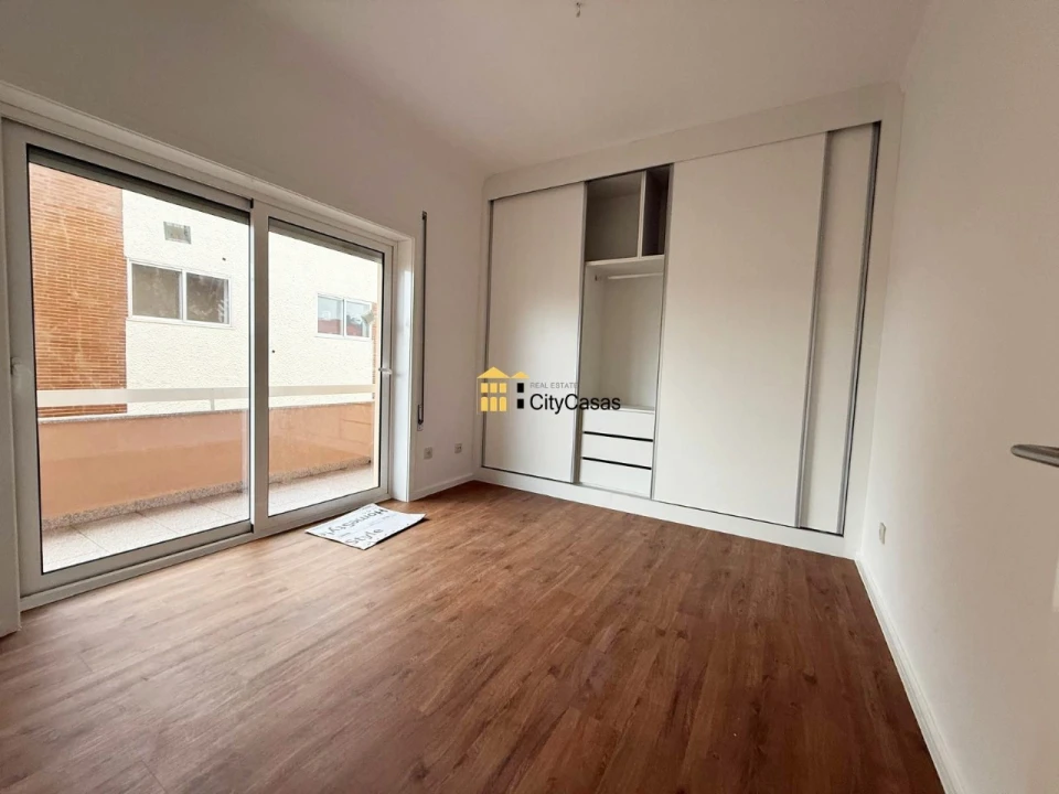 Apartamento T3 para Venda em Aguas Santas Foto 9