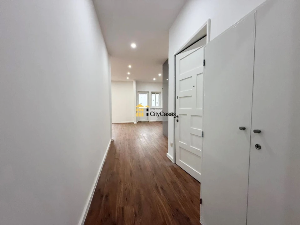 Apartamento T3 para Venda em Aguas Santas Foto 19