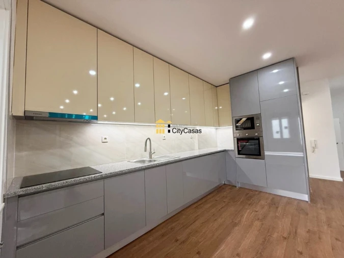 Apartamento T3 para Venda em Aguas Santas Foto 3