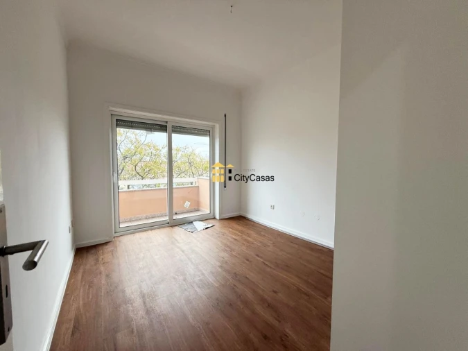 Apartamento T3 para Venda em Aguas Santas Foto 16