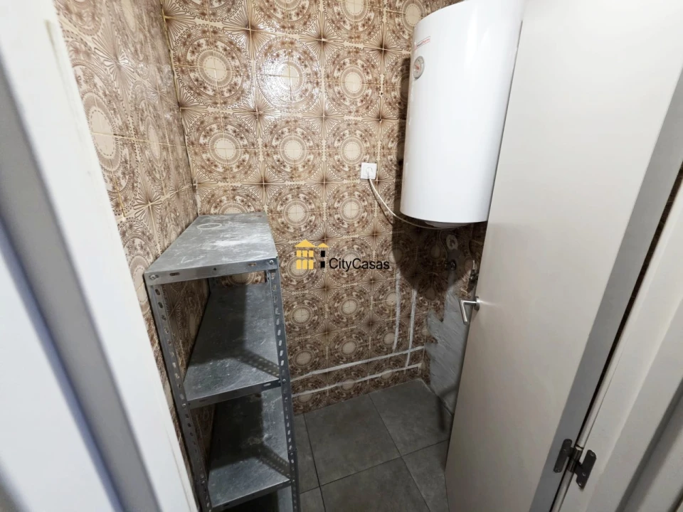 Apartamento T3 para Venda em Mafamude e Vilar do Paraíso Foto 21