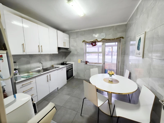 Apartamento T3 para Venda em Mafamude e Vilar do Paraíso Foto 12