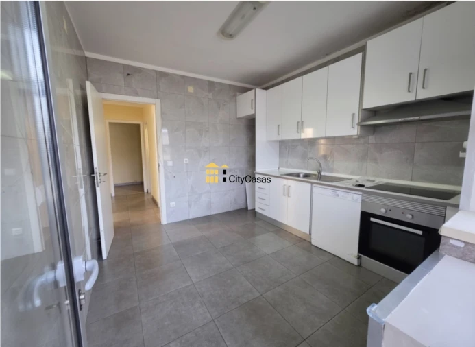 Apartamento T3 para Venda em Mafamude e Vilar do Paraíso Foto 6