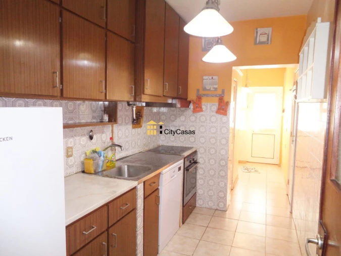 Moradia T3 para Venda em Rio Tinto Foto 3