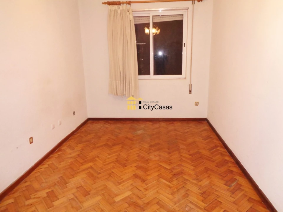 Apartamento T3 para Venda em Bonfim Foto 9