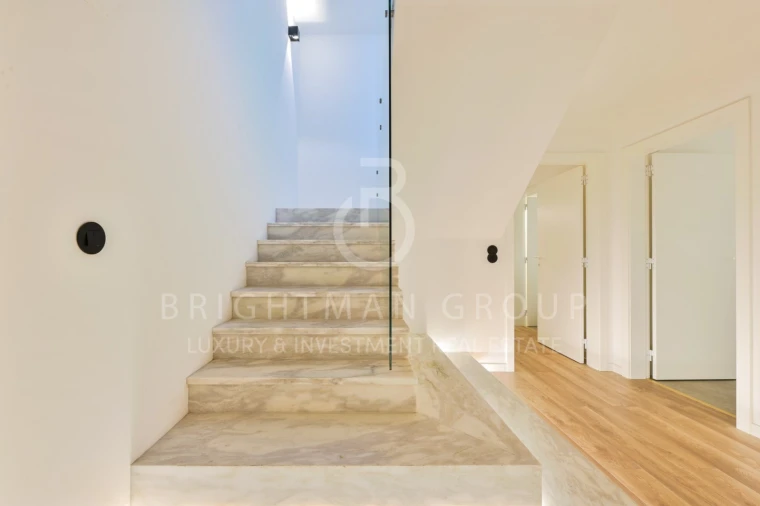 Moradia T4 para Venda em Carcavelos e Parede Foto 44