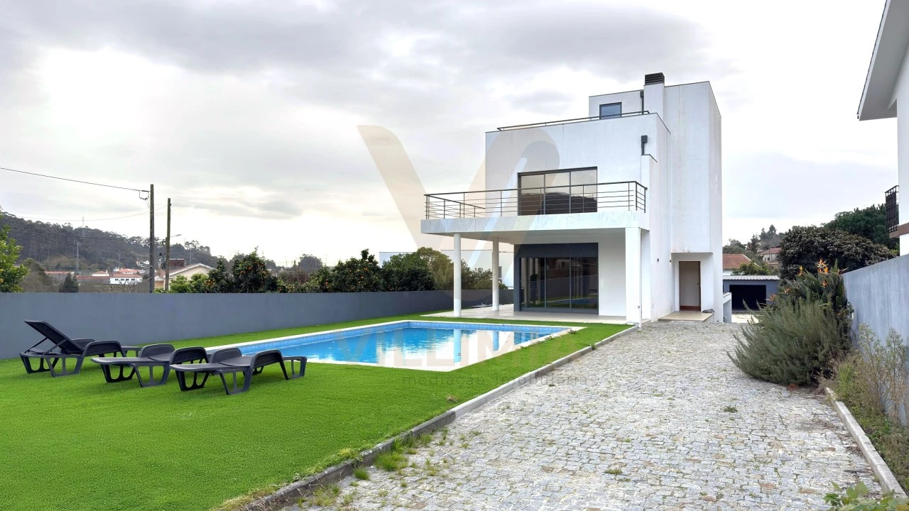 Moradia T3 para Venda em Perre Foto 4