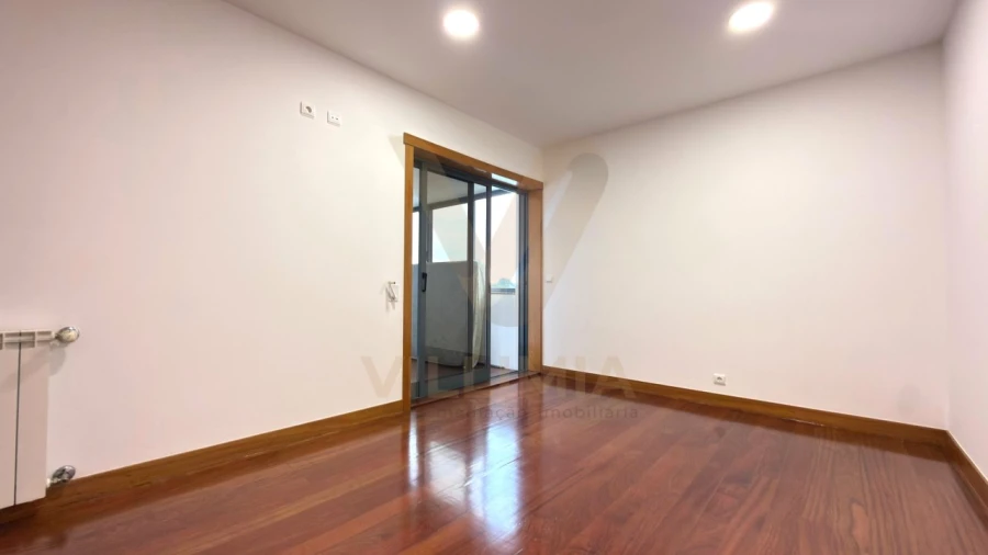 Moradia T3 para Venda em Perre Foto 26