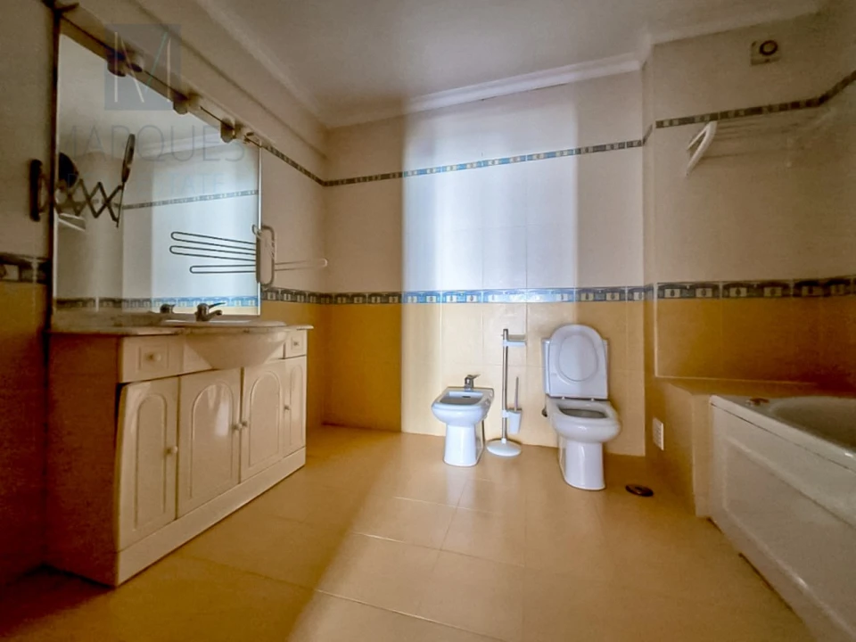 Apartamento T3 para Venda em Pinhal Novo Foto 13