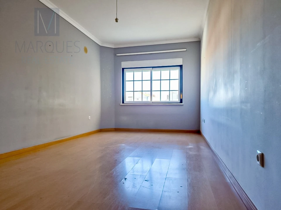 Apartamento T3 para Venda em Pinhal Novo Foto 16