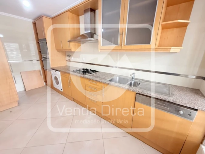 Apartamento T2 para Venda em Loule (São Clemente) Foto 2