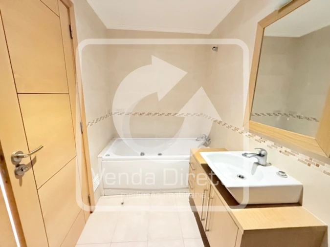 Apartamento T2 para Venda em Loule (São Clemente) Foto 15