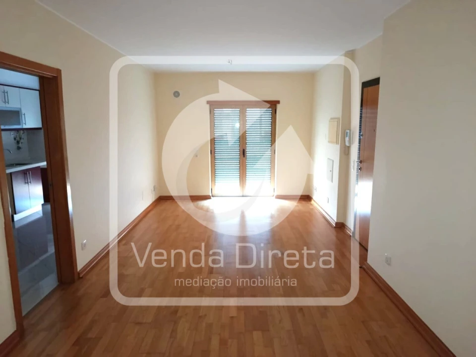 Apartamento T2 para Venda em Loule (São Clemente) Foto 4